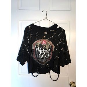 LF Summer 2017 Wicked Ale Crop Top